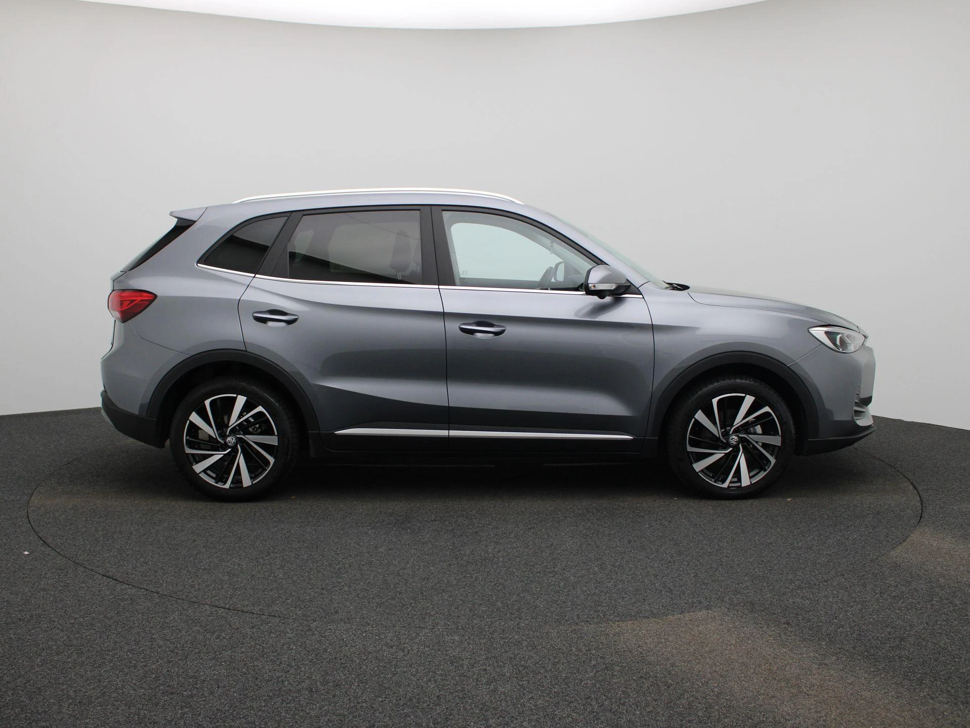 MG-ZS-image-5