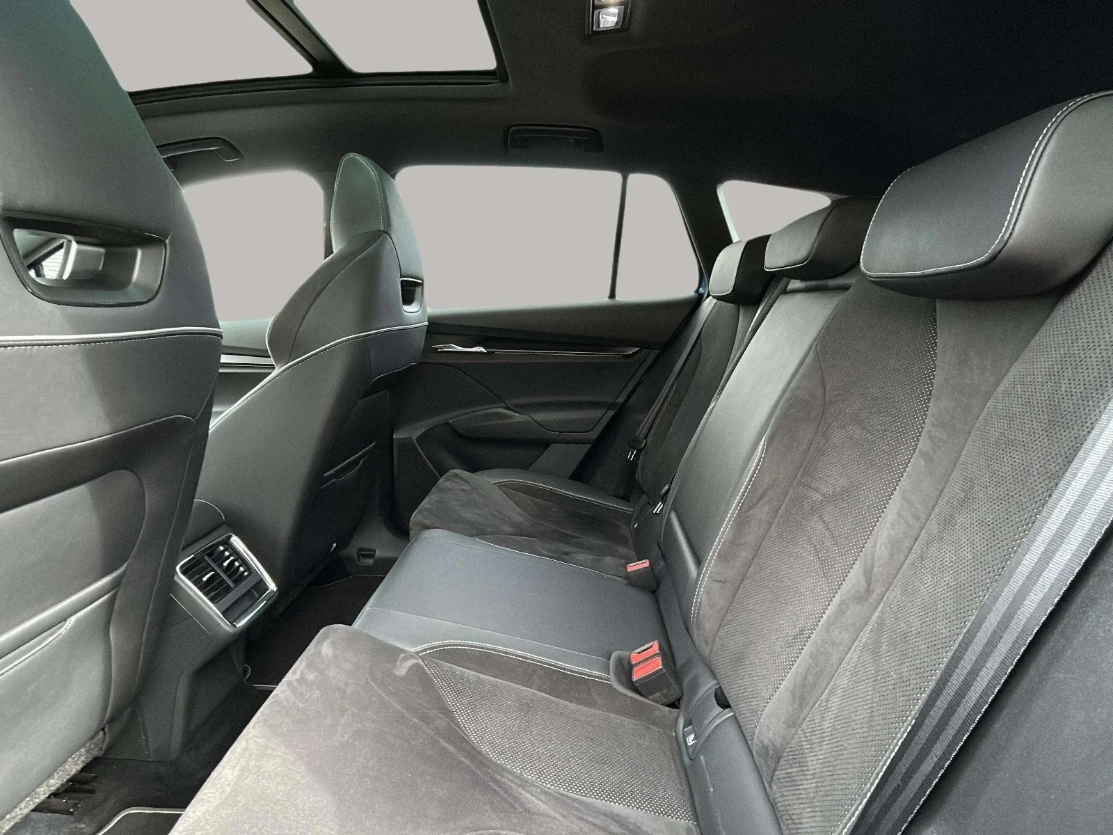 Škoda-Enyaq iV-image-20