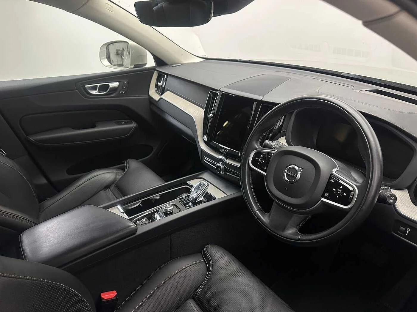 Volvo-XC60-image-11