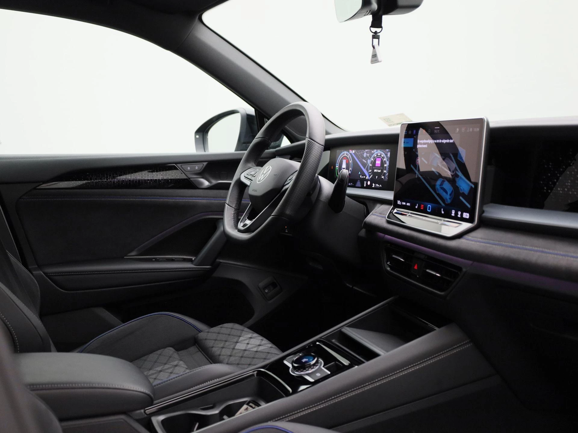 Volkswagen-Tayron-image-41