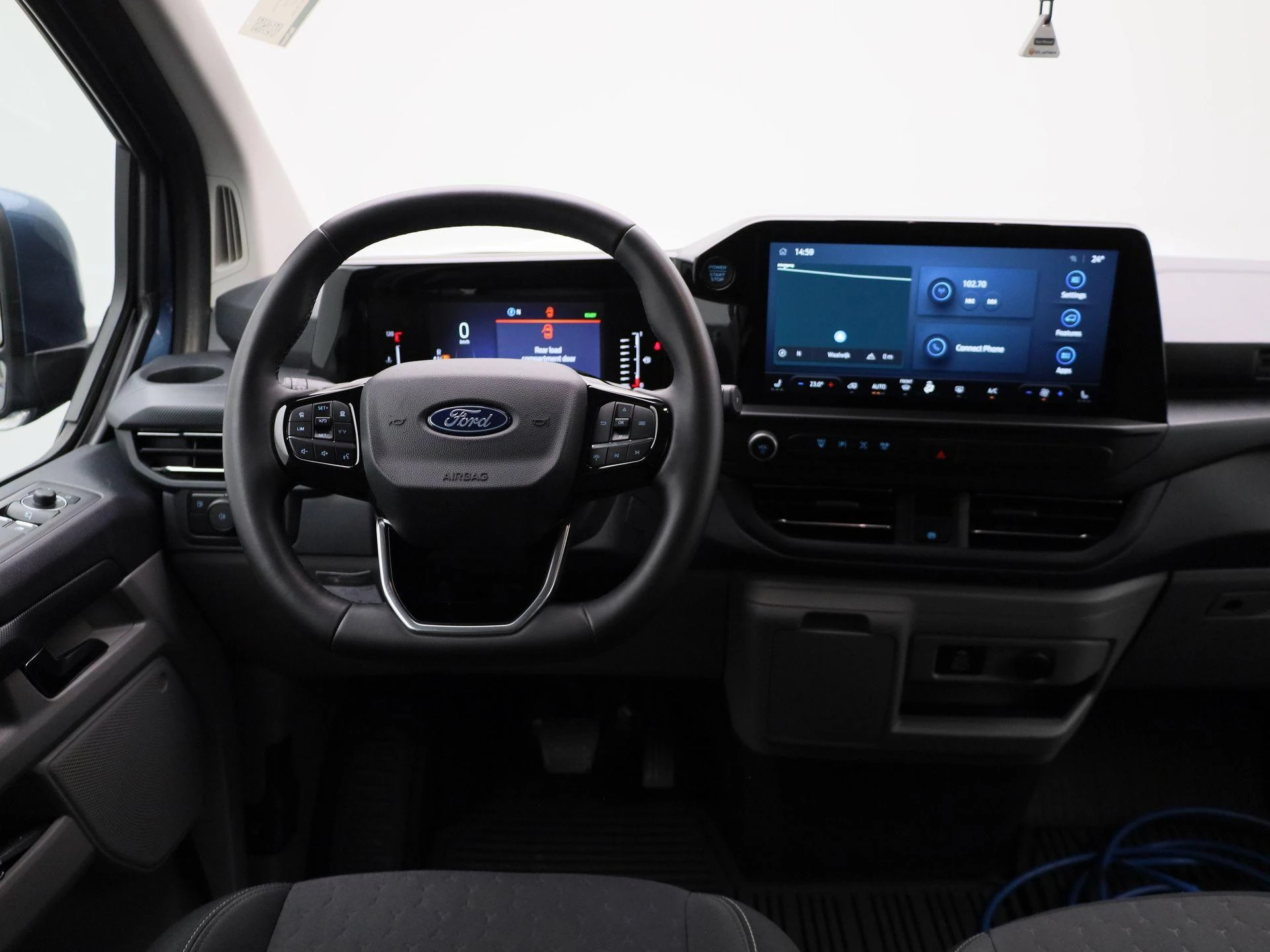 Ford-Transit Custom-image-6