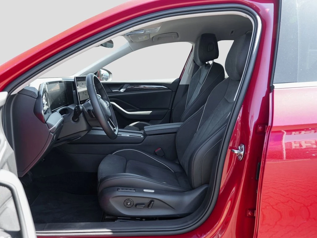 Volkswagen-Passat-image-6