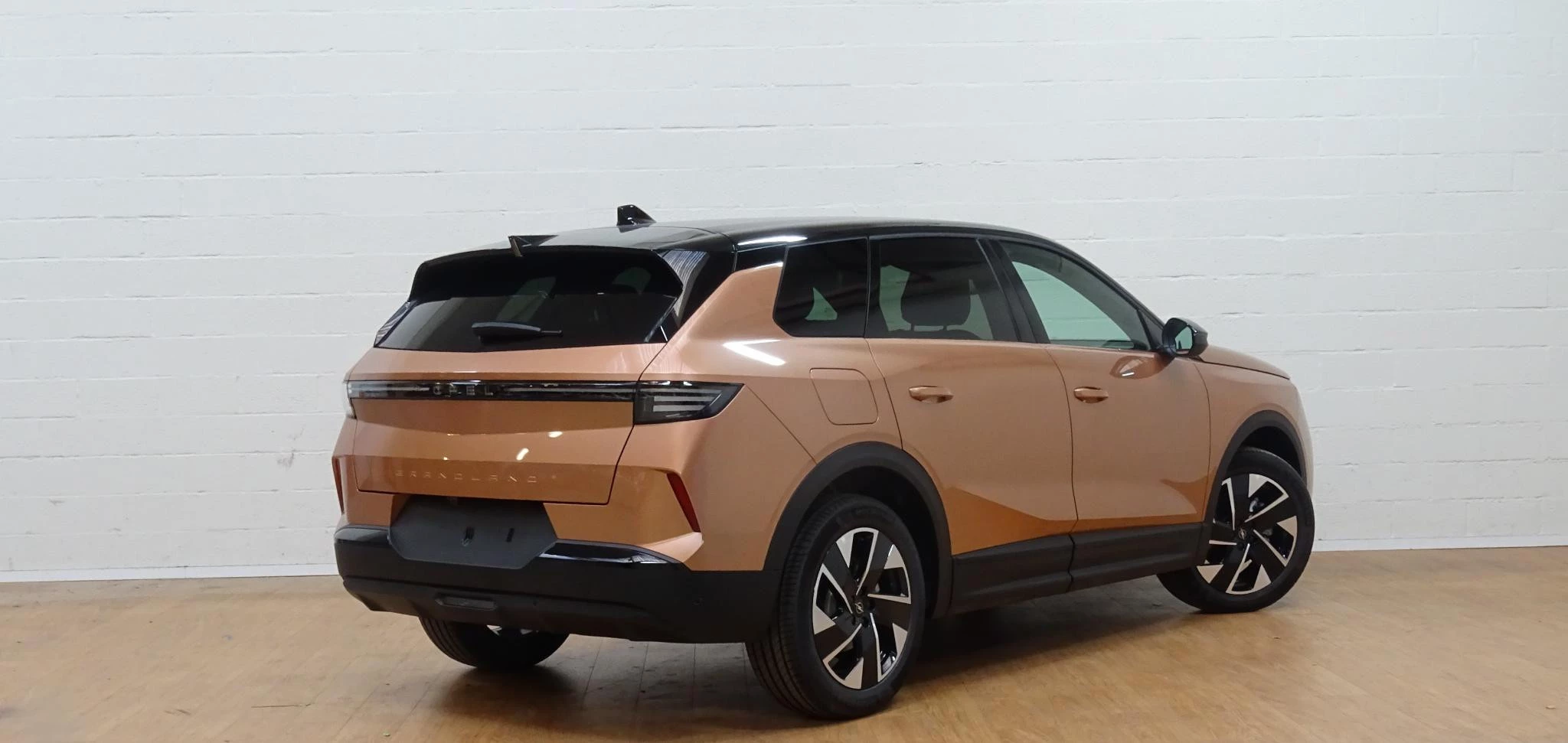 Opel-Grandland-image-2