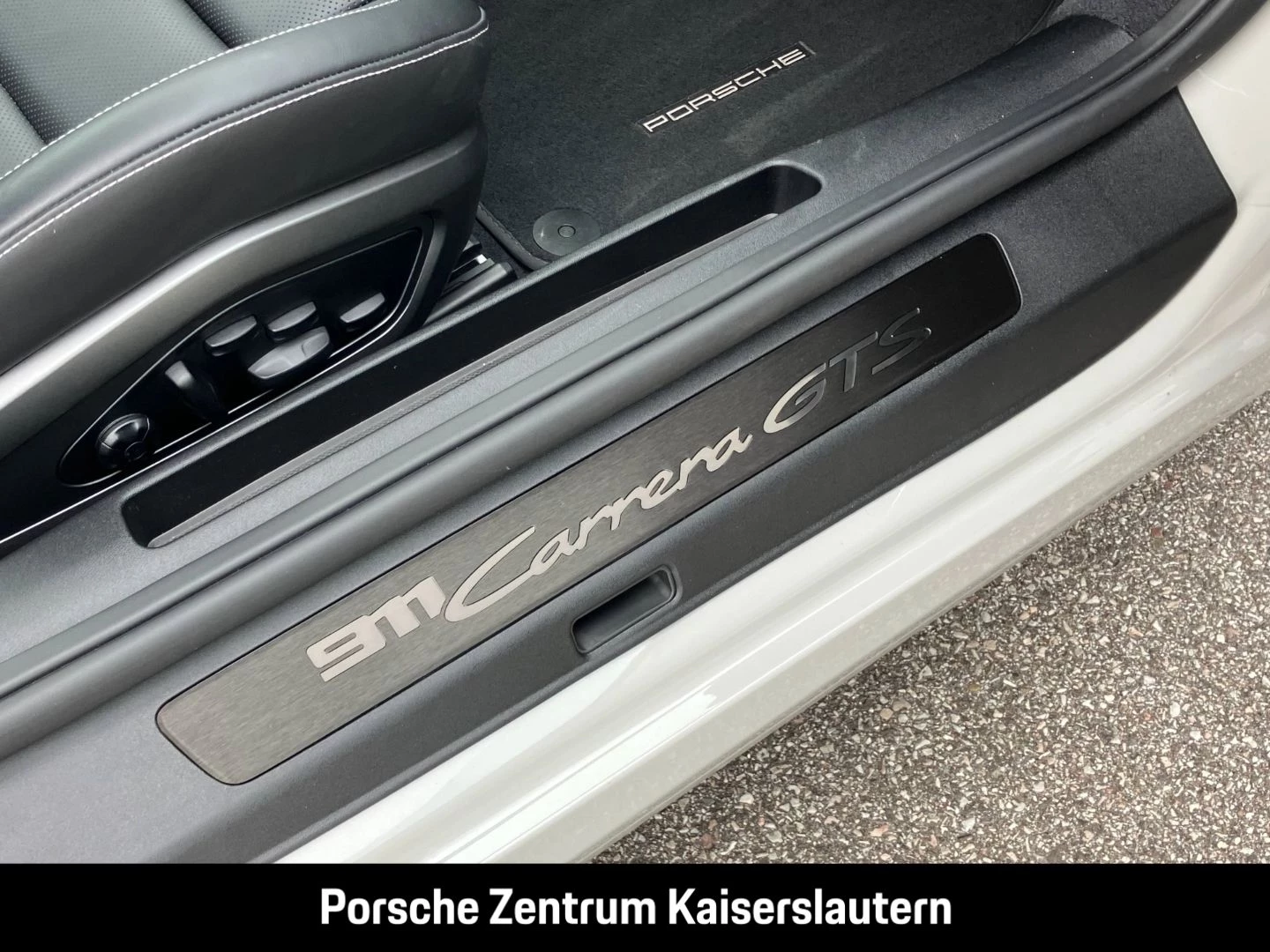 Porsche 911 992 Carrera GTS Cabriolet LED-Matrix BOSE carrera gts