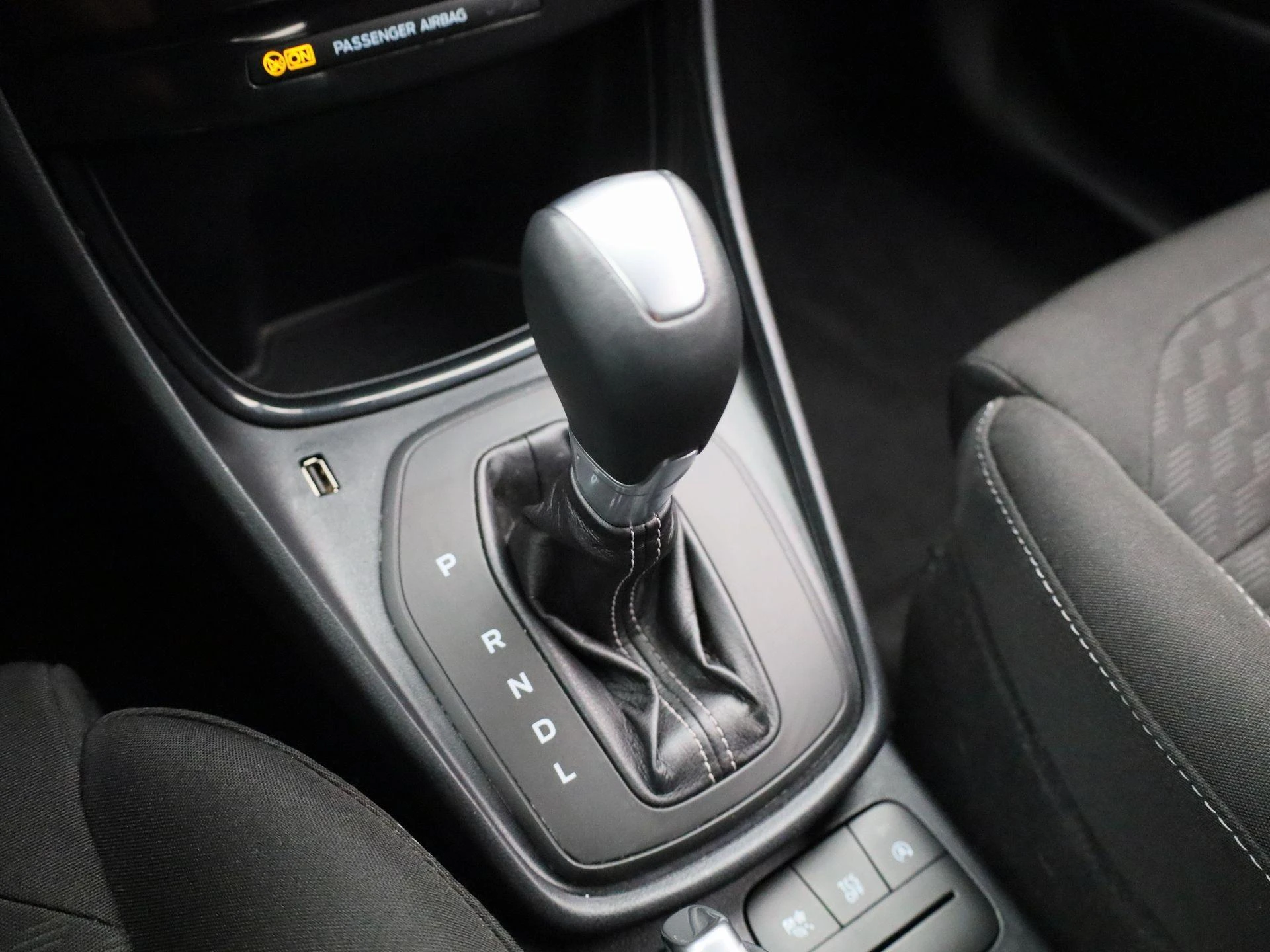 Ford-Puma-image-28