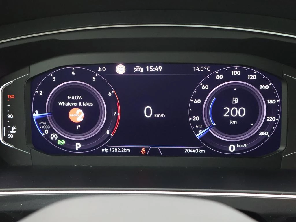 Volkswagen-Tiguan-image-22