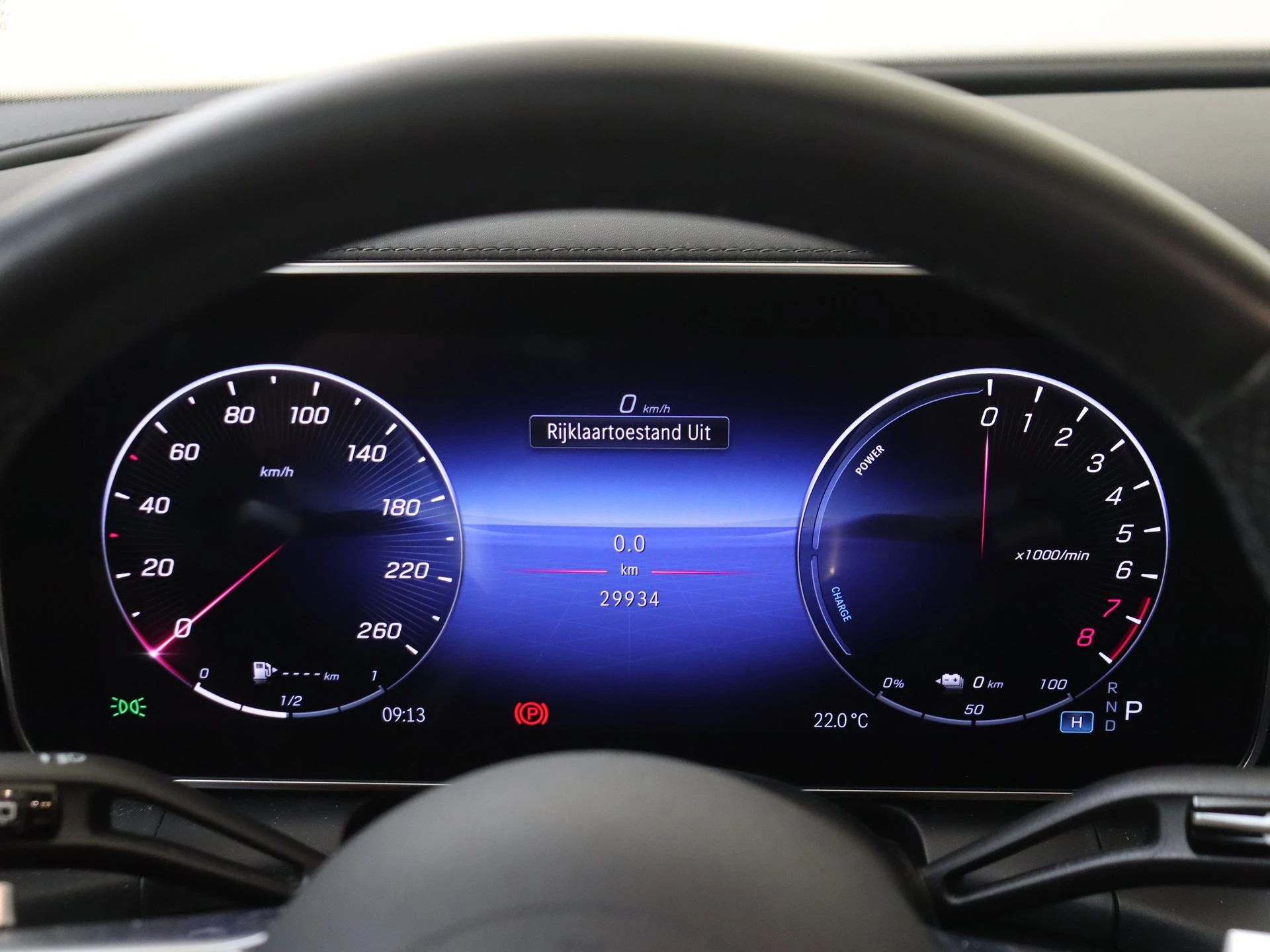 Mercedes-Benz-GLC-image-11