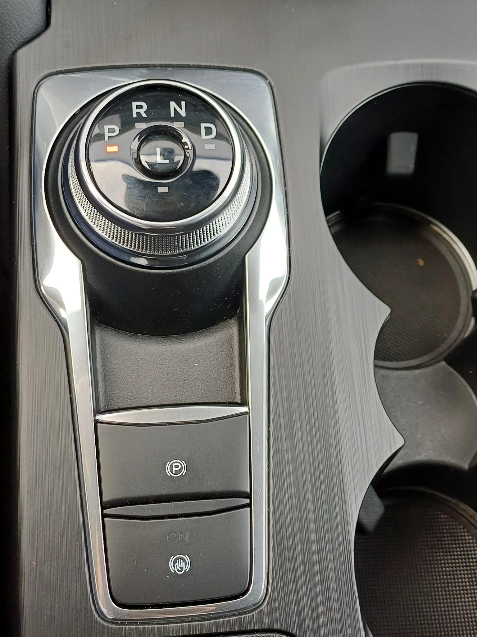 Ford-Kuga-image-11