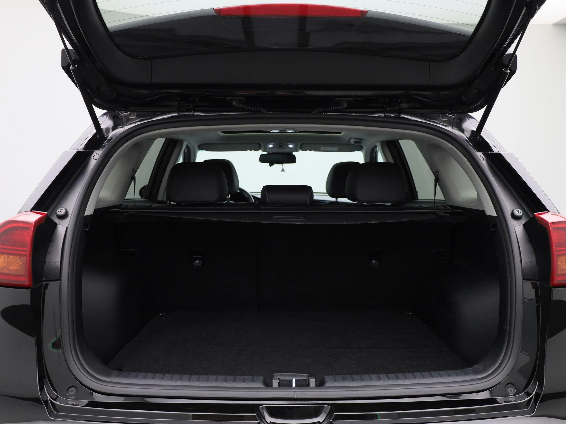 Kia-Niro-image-13