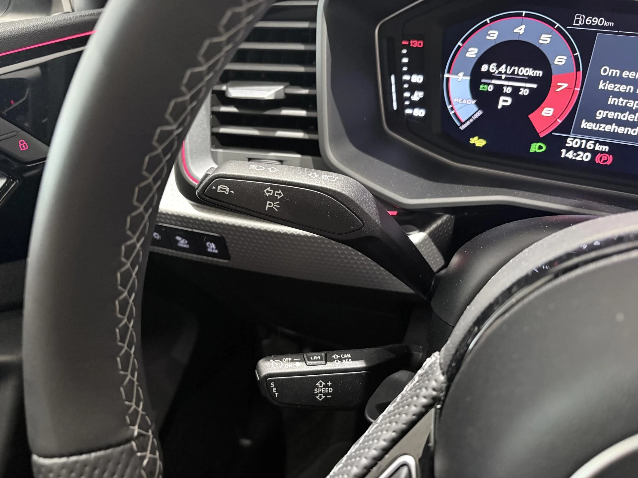 Audi-A1 Sportback-image-12