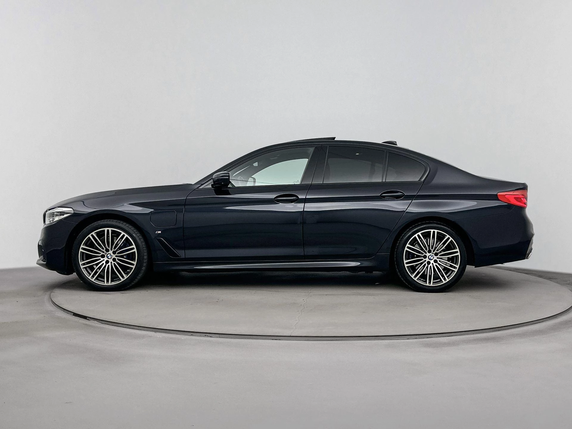 BMW 5 Serie 530e iPerformance High Executive