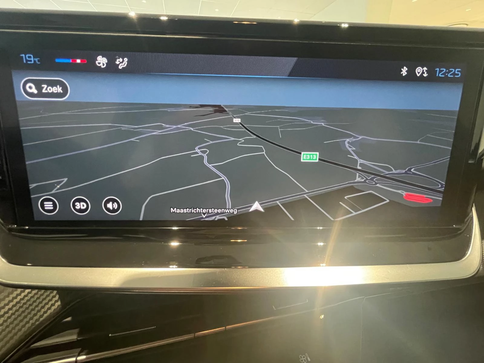 Peugeot-208-image-22