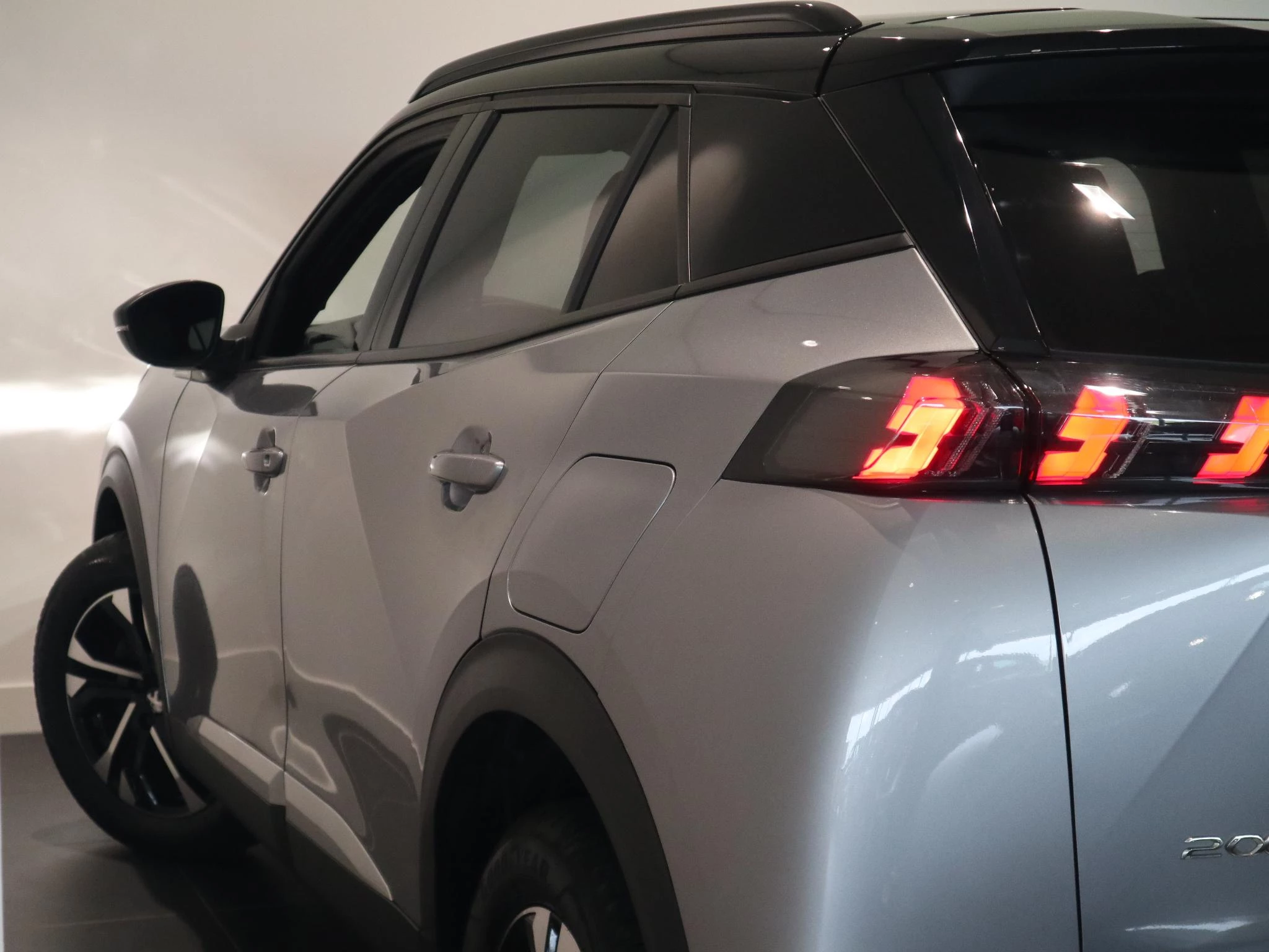 Peugeot-2008-image-23