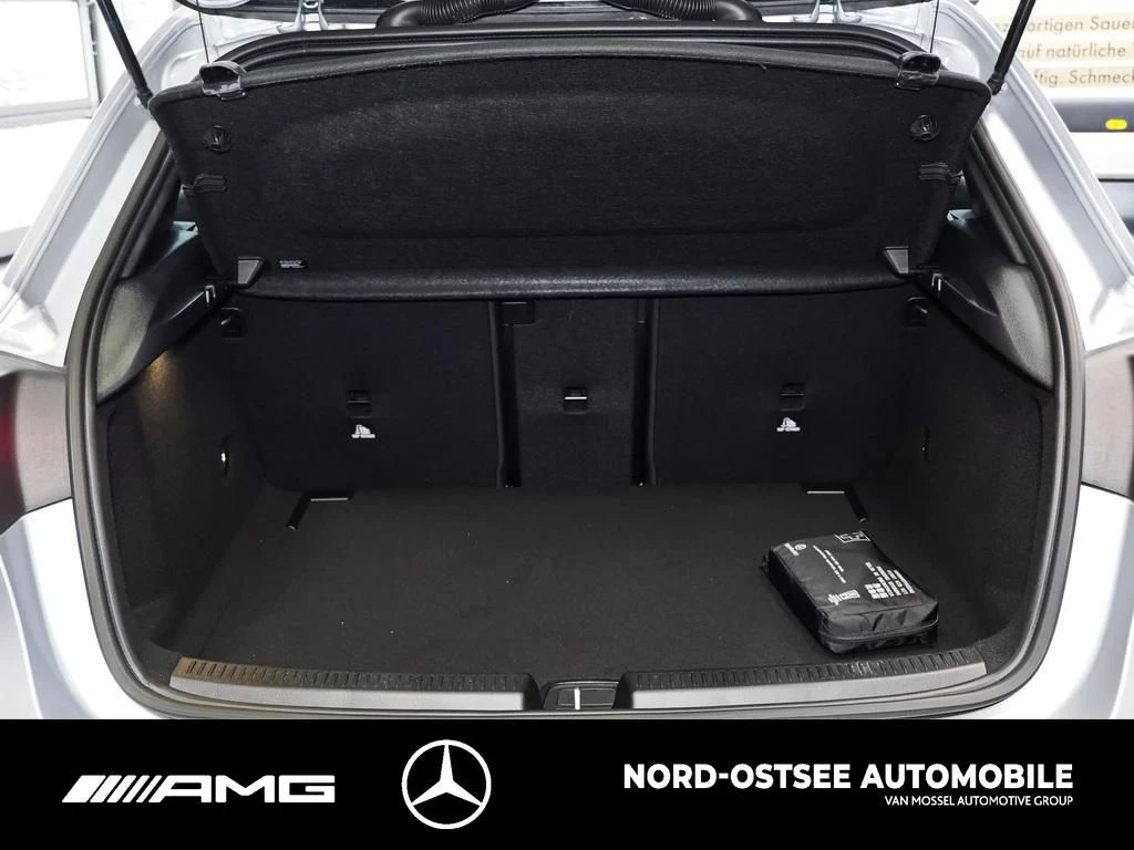 Mercedes-Benz A-Klasse 200 AMG AHK NIGHT SHZ TOTWINKEL AMG Line