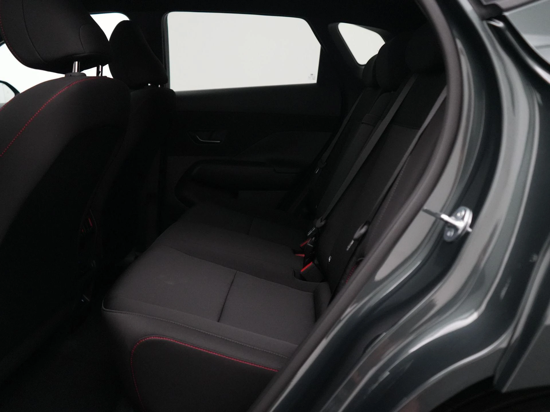 Hyundai-Kona-image-39