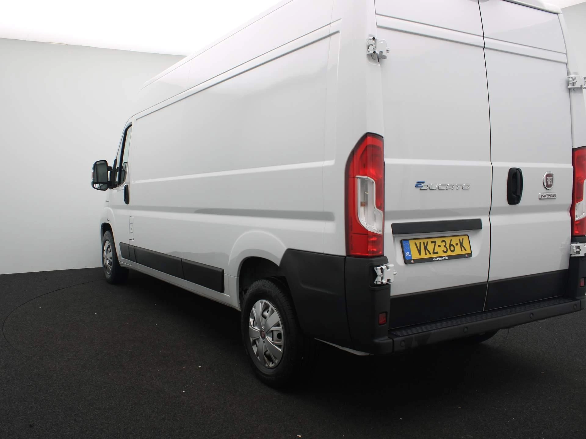 Fiat-E-Ducato-image-2