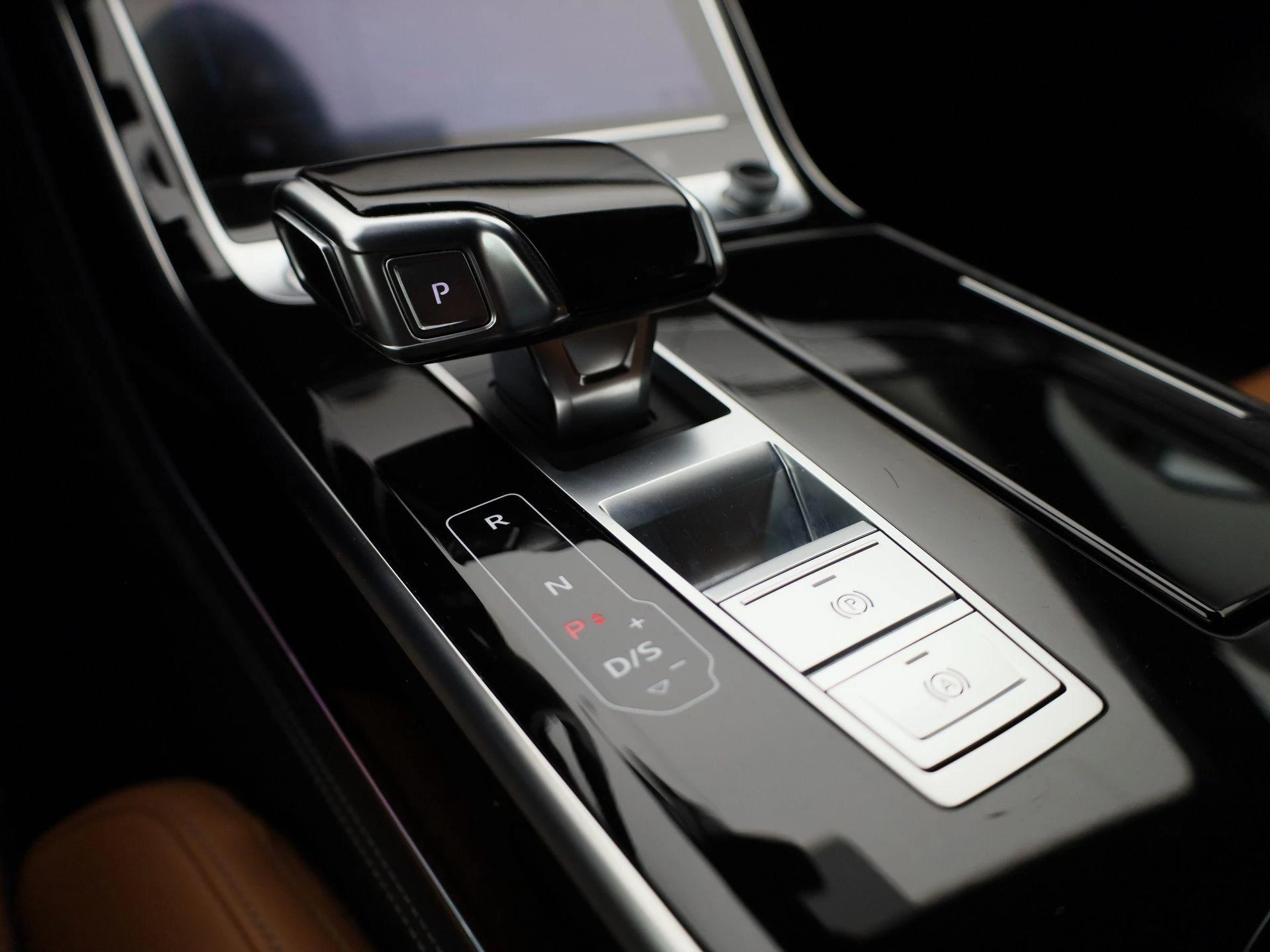 Audi A8 60 TFSI e quattro