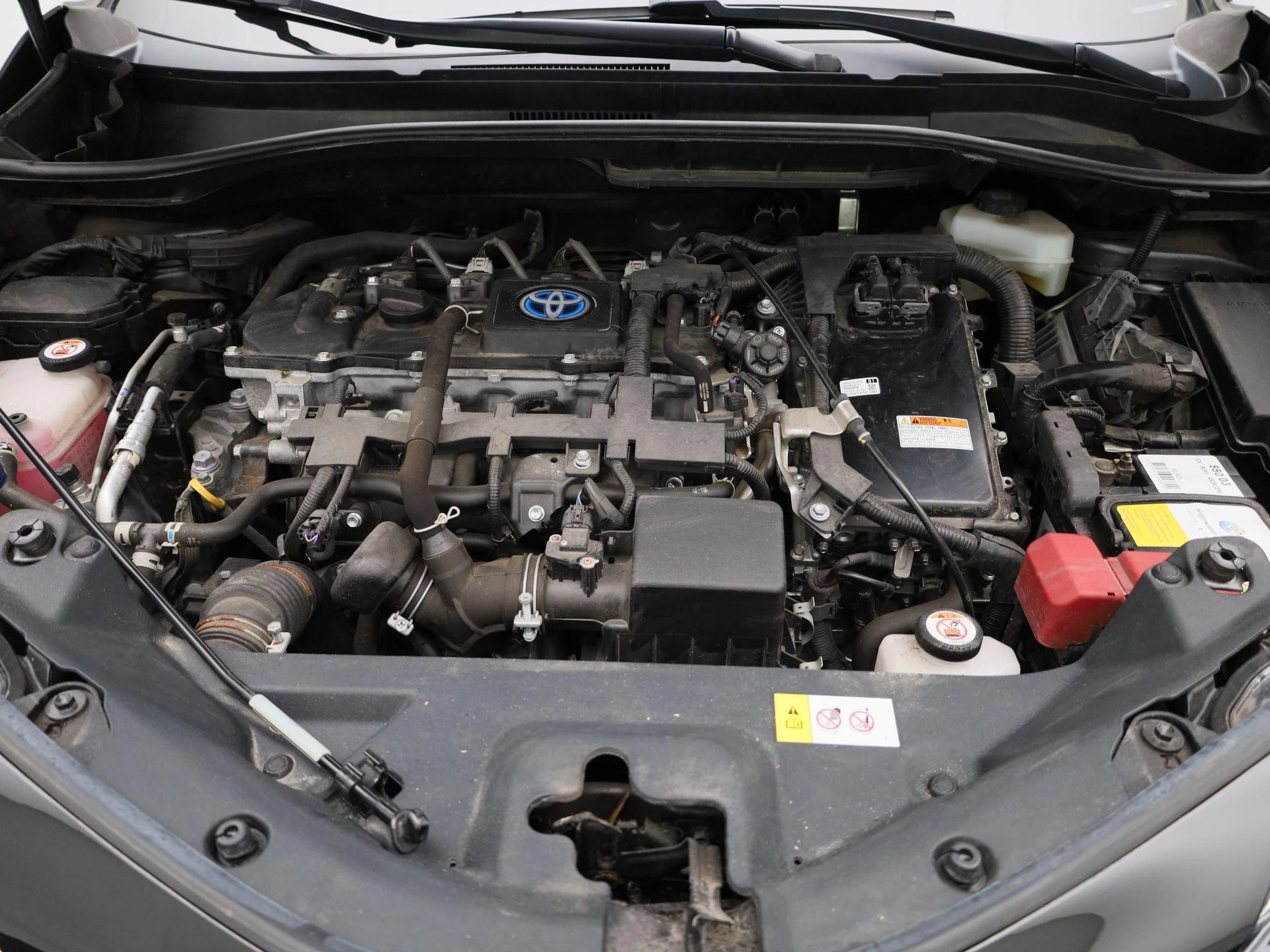 Toyota-C-HR-image-29