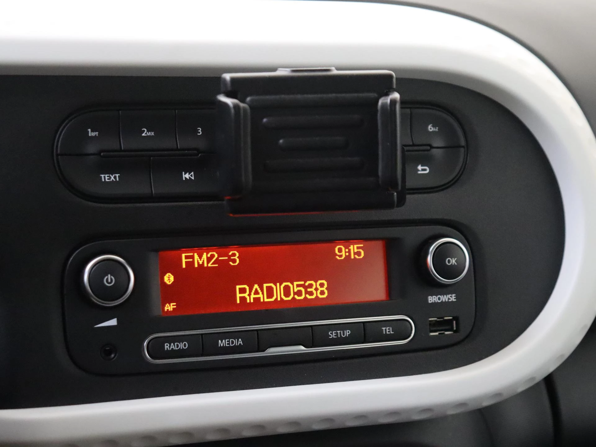 Renault-Twingo-image-16