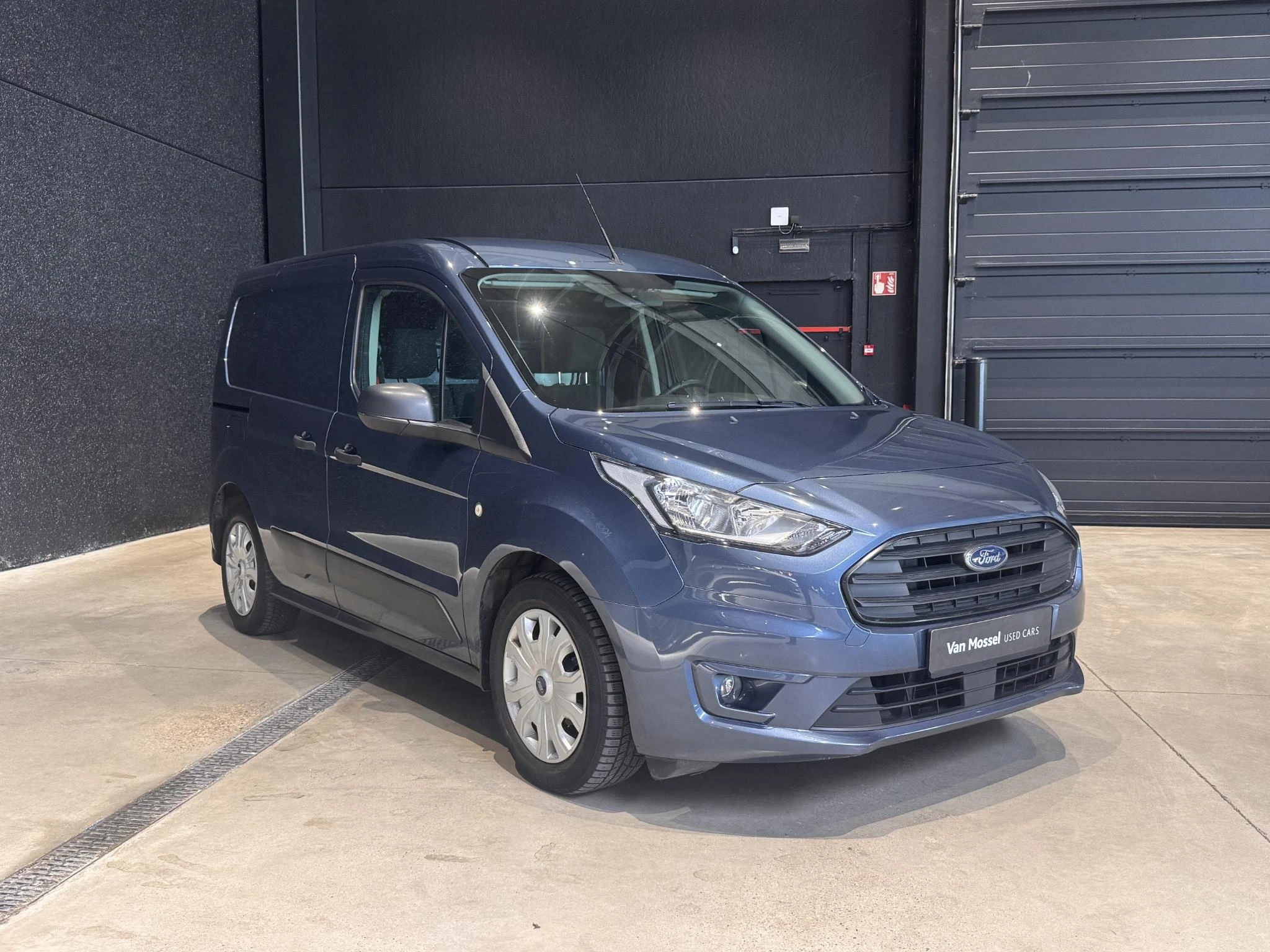 Ford-Transit Connect-image-2