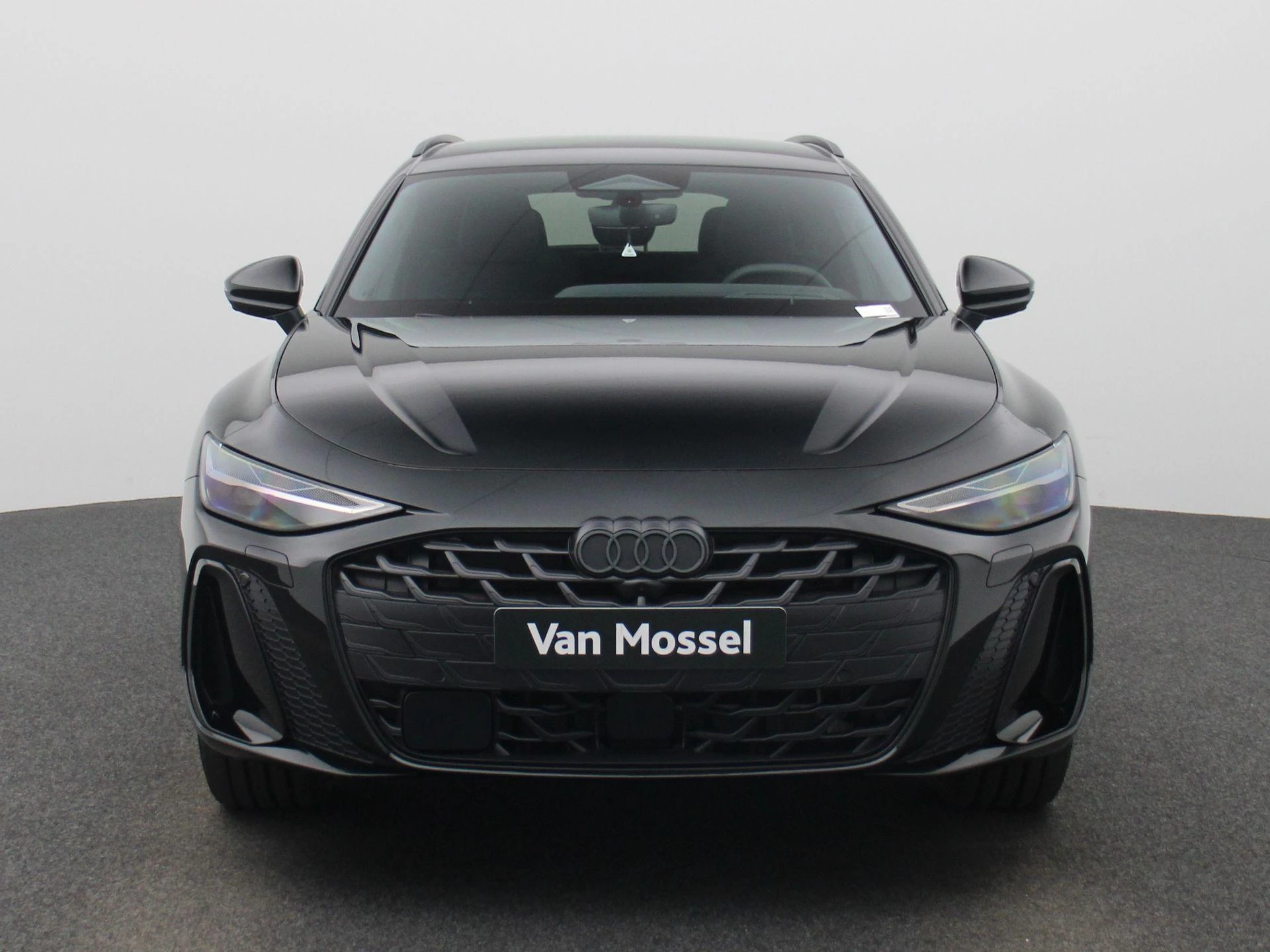 Audi A6 Avant 2.0 e-hybrid quattro S Competition 367 PK