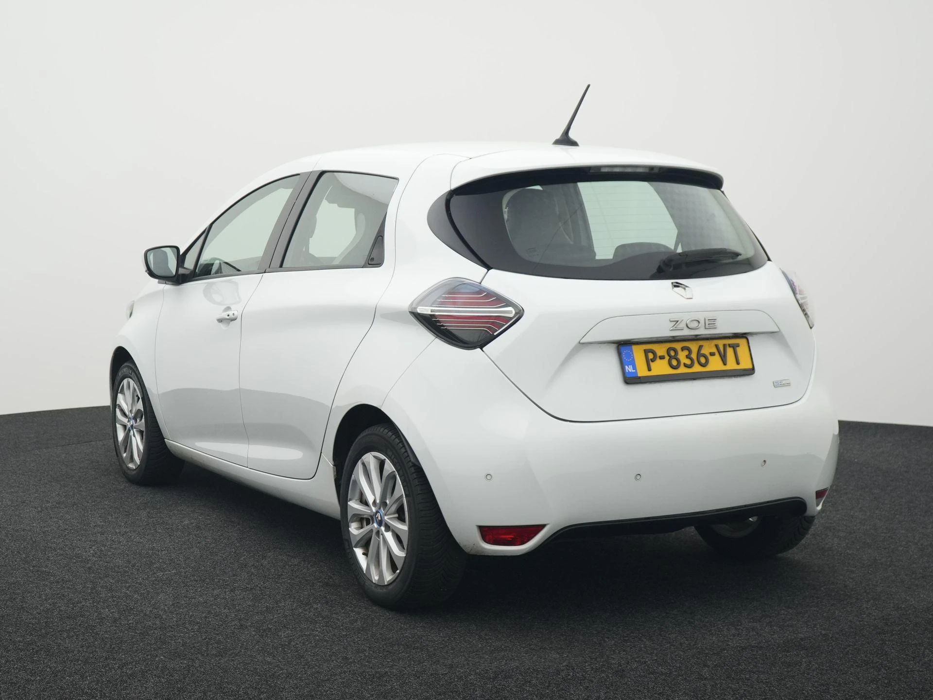 Renault-ZOE-image-1