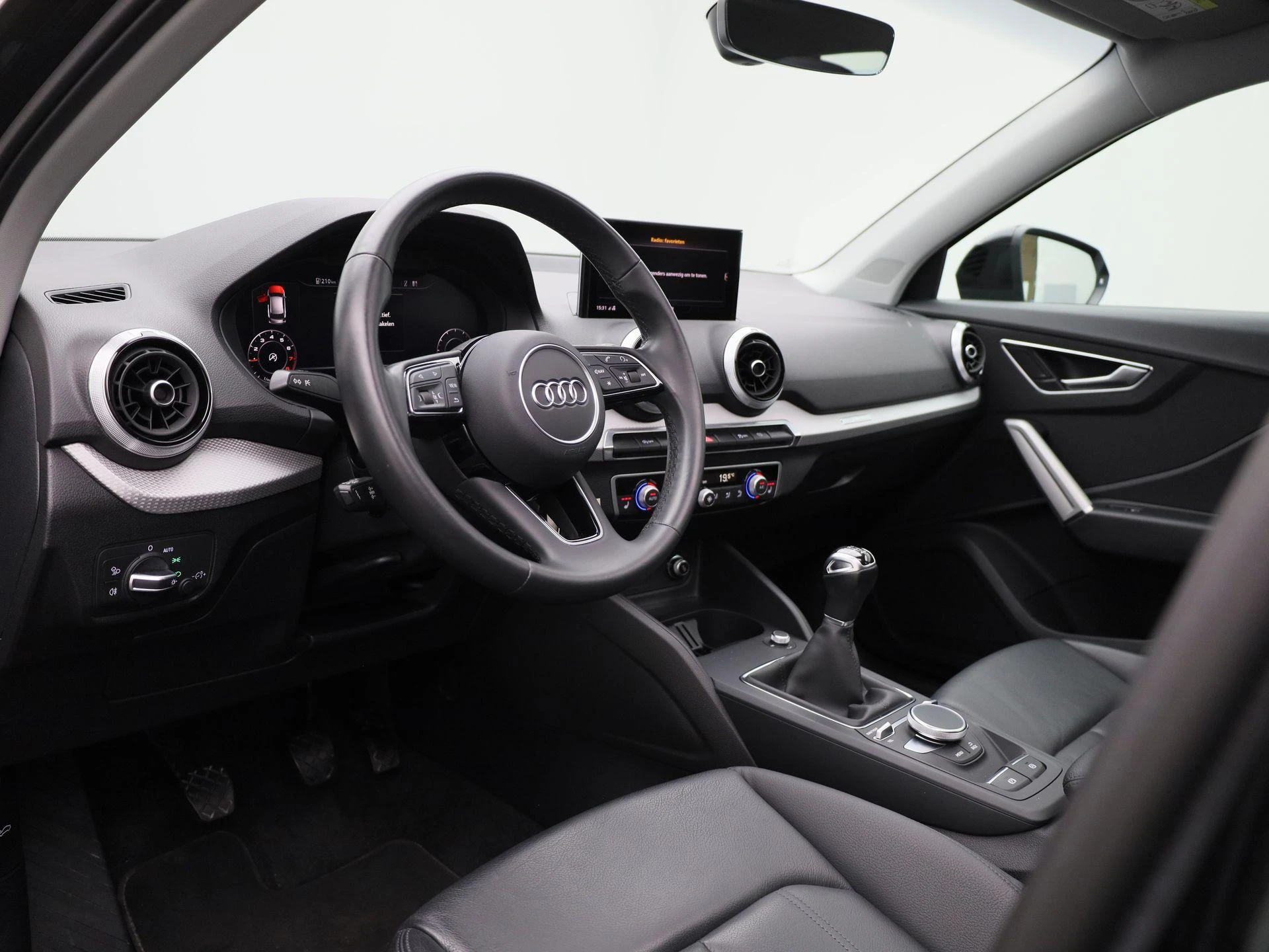 Audi-Q2-image-32