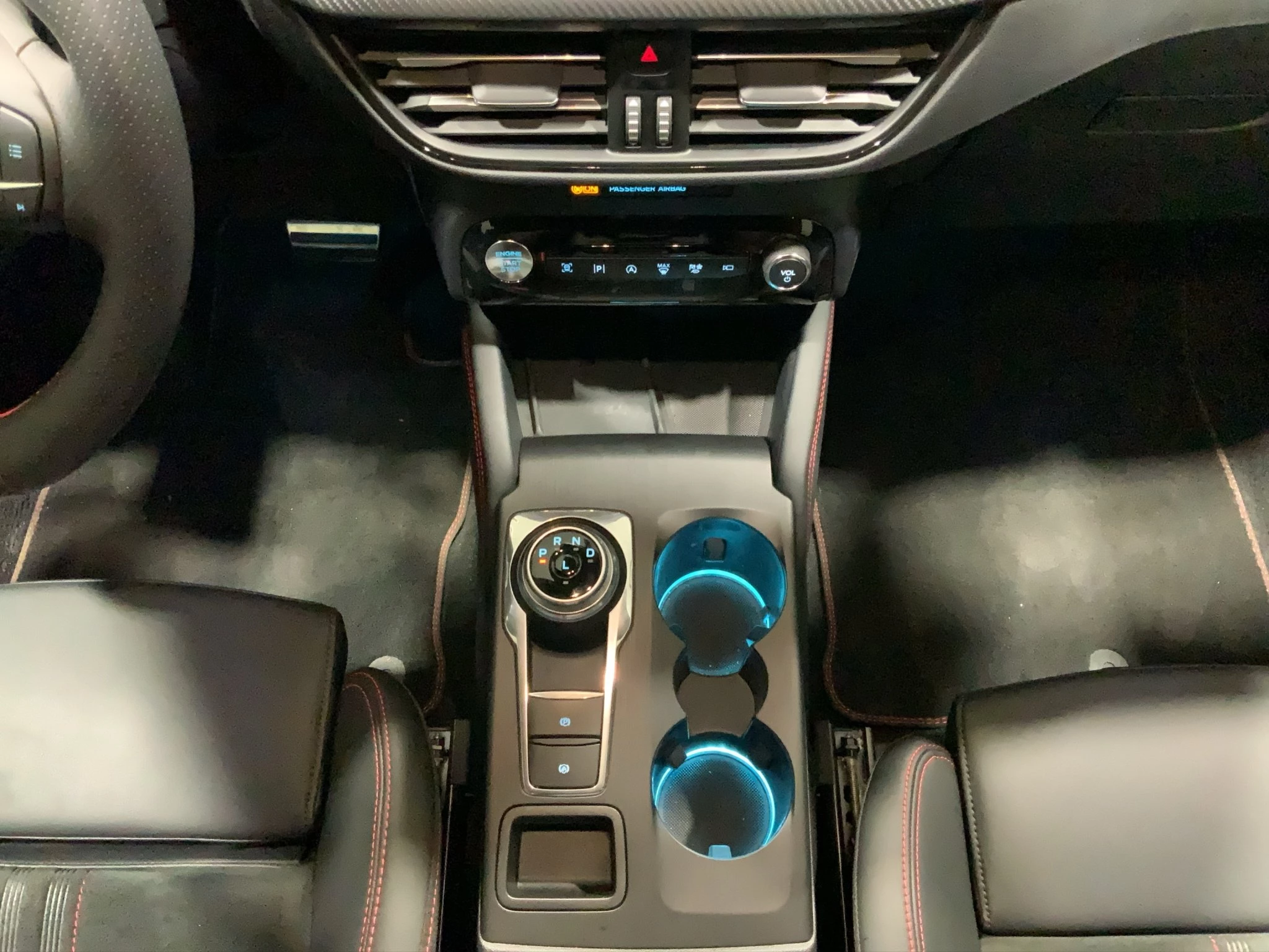 Ford Kuga ST-Line X Aut.*360GRAD*LED-MATRIX*NAVI*GRA*WINTER-PKT.