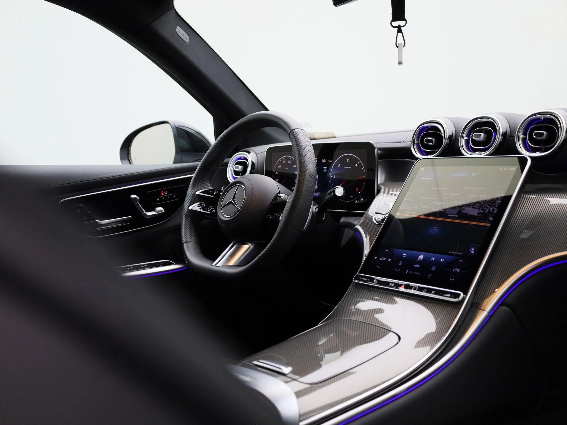 Mercedes-Benz GLC 300 d 4MATIC + AMG LINE + TREKHAAK +