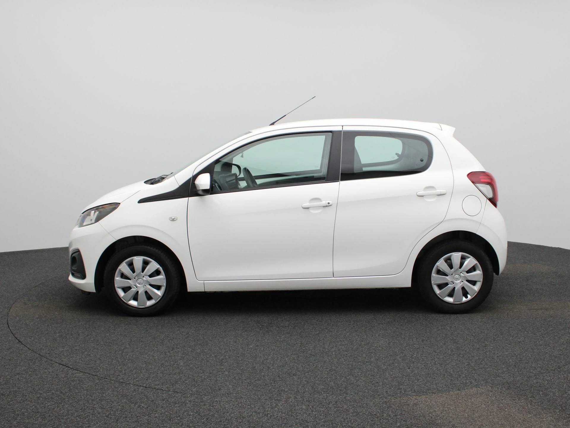 Peugeot-108-image-3