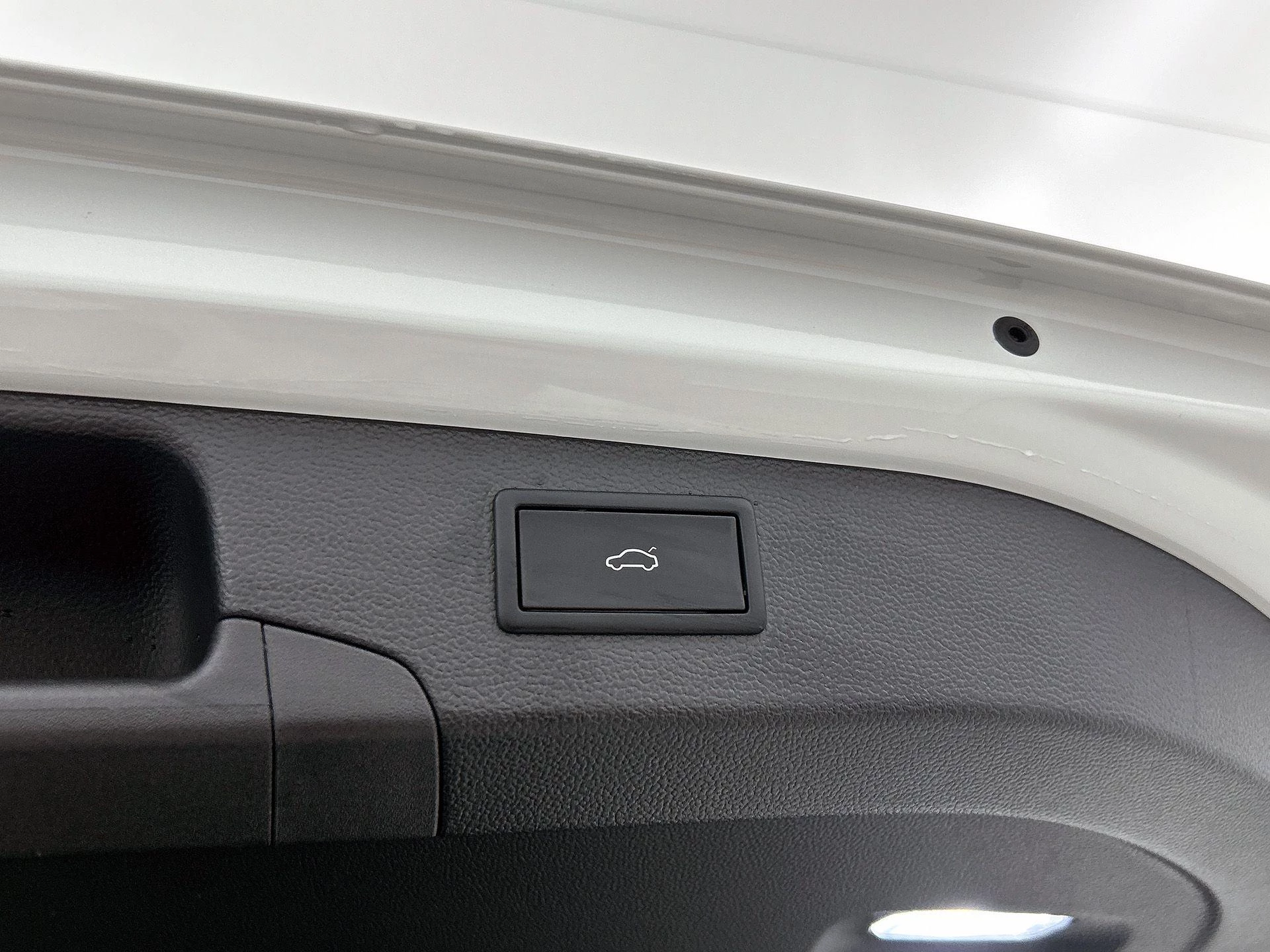 Volkswagen-Passat-image-21