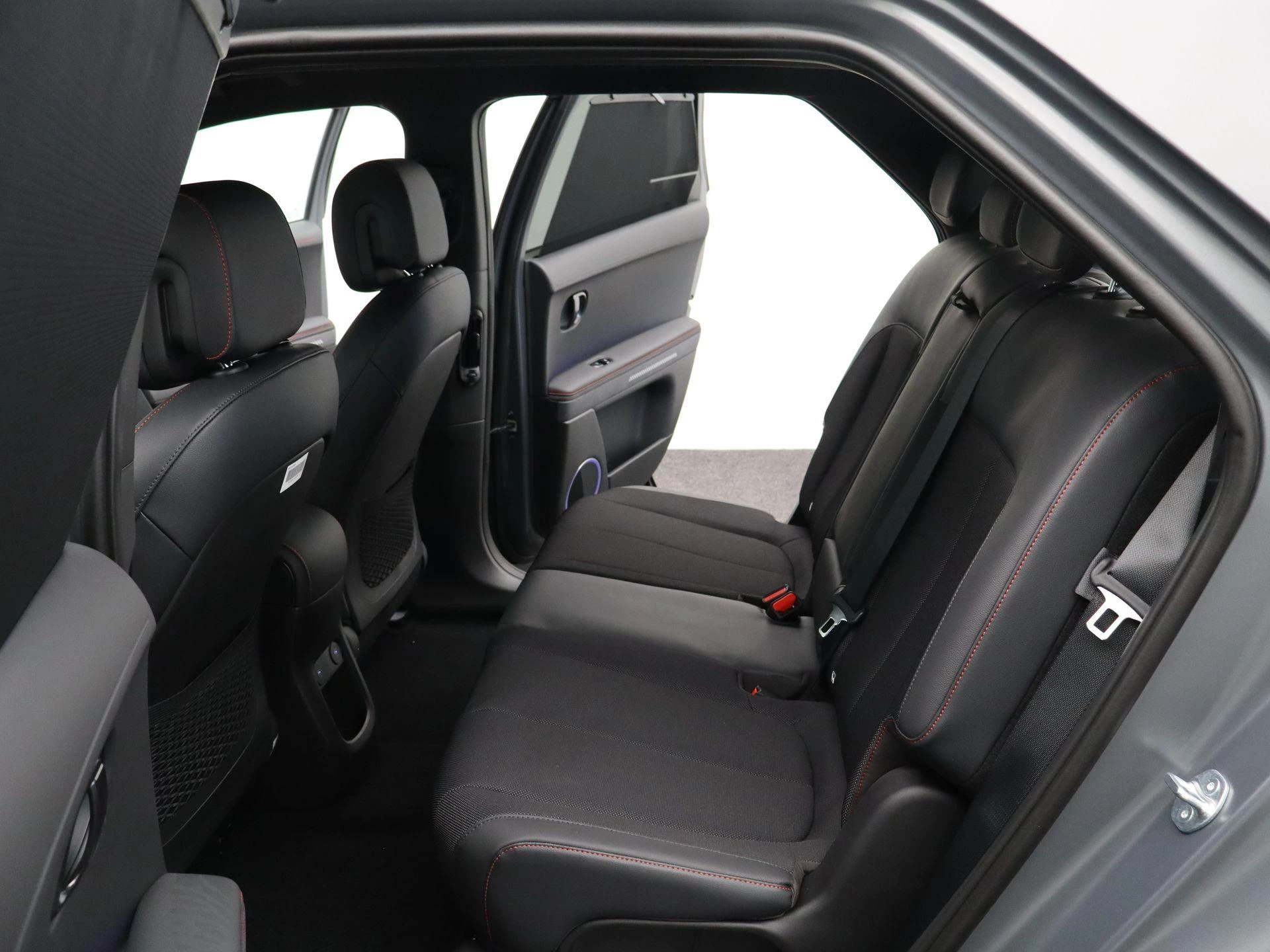 Hyundai-IONIQ 5-image-11