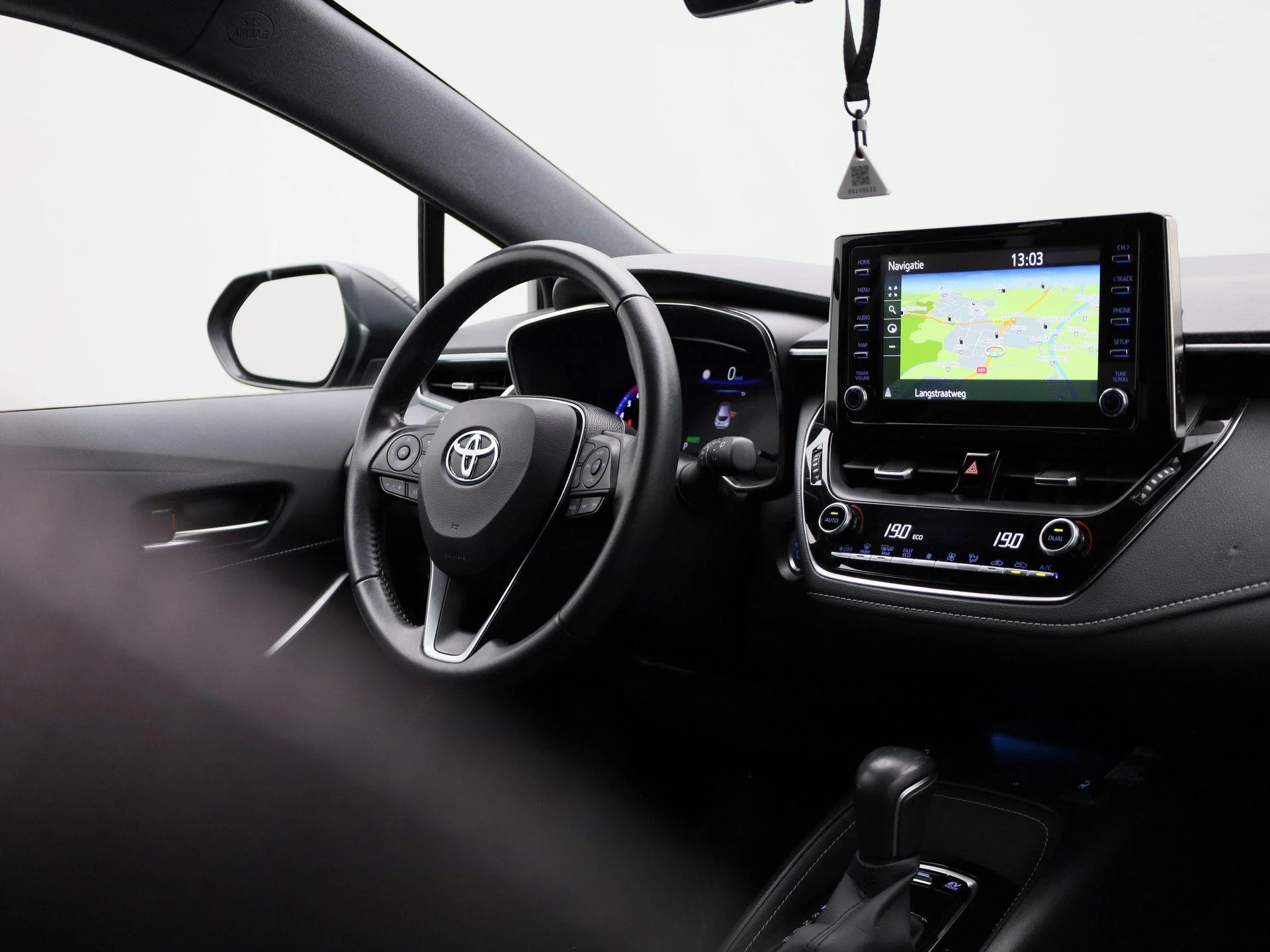 Toyota-Corolla-image-31