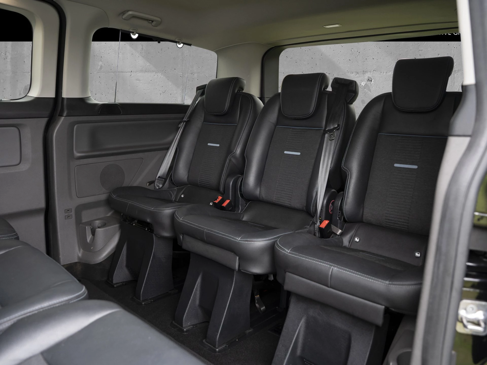Ford-Tourneo Custom-image-6