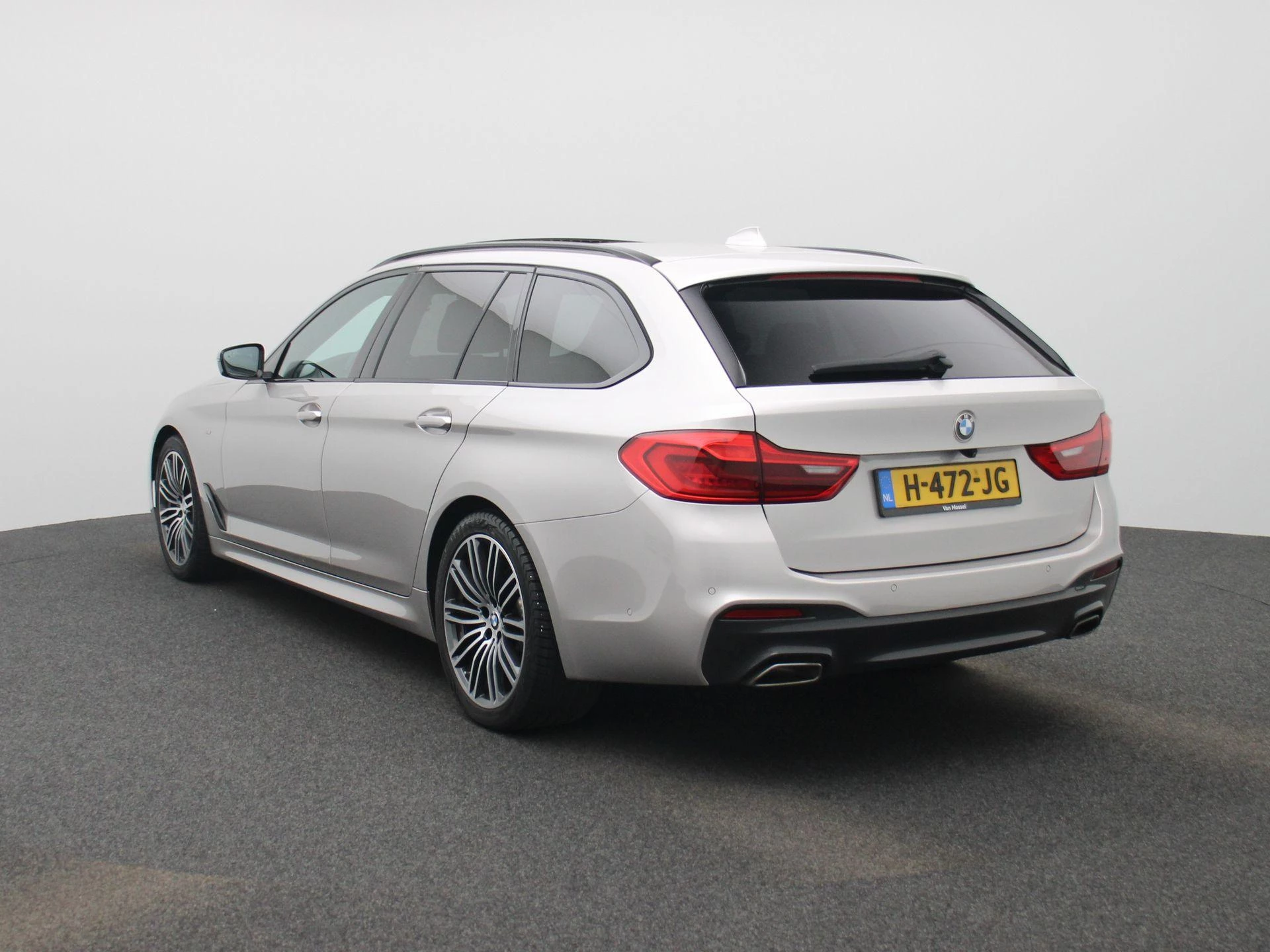 BMW-5 Serie-image-1