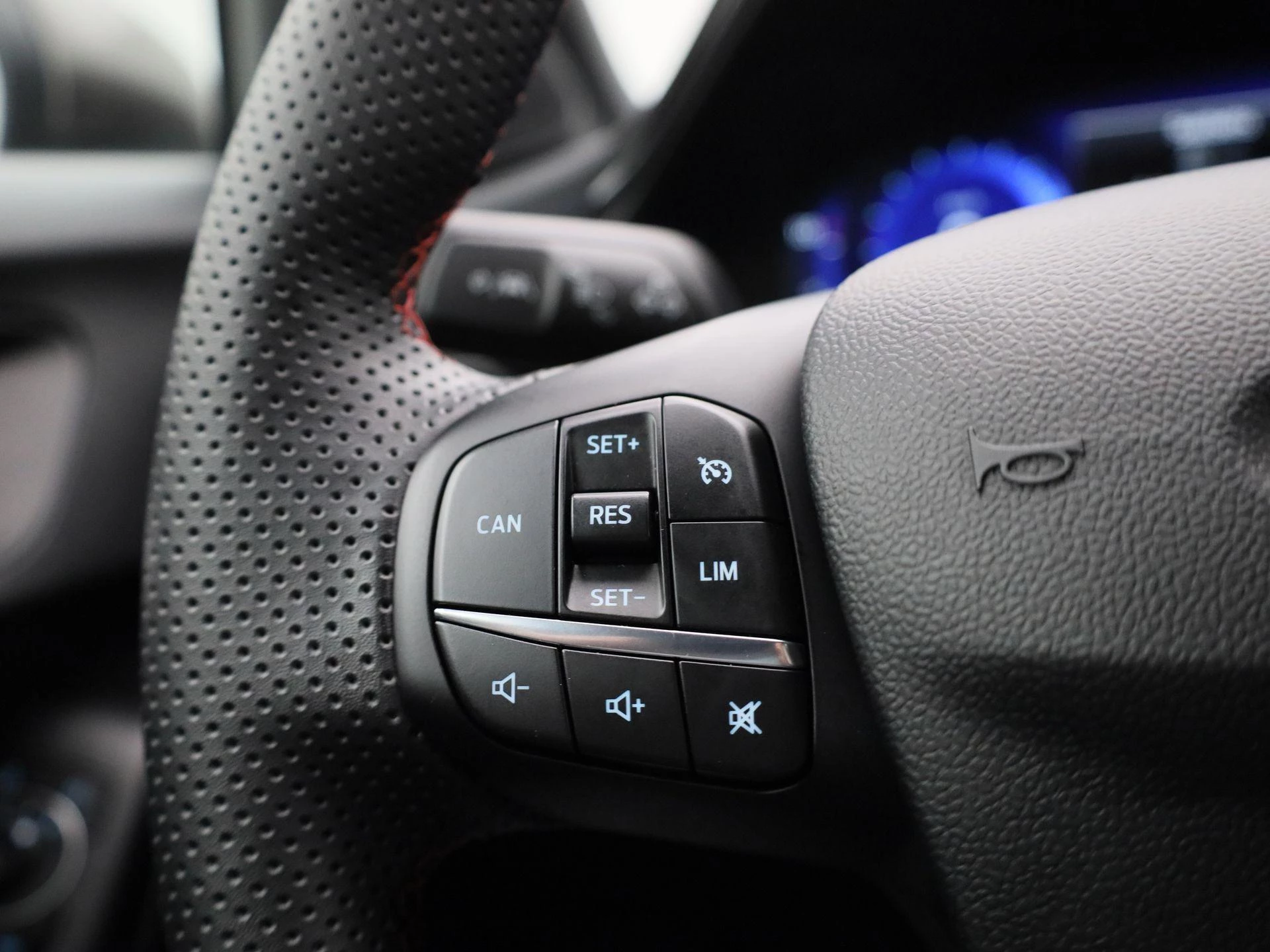 Ford-Puma-image-19