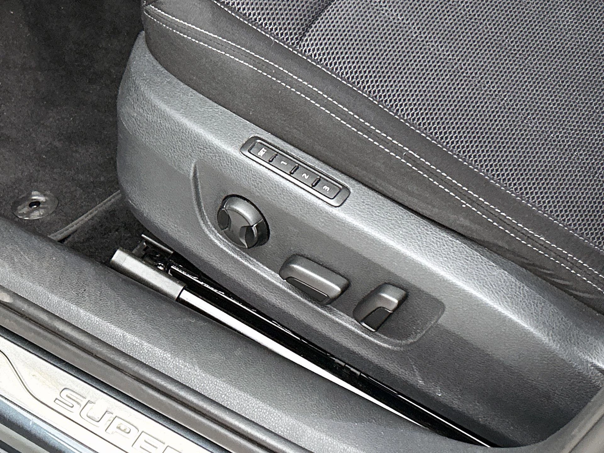 Škoda-Superb-image-20