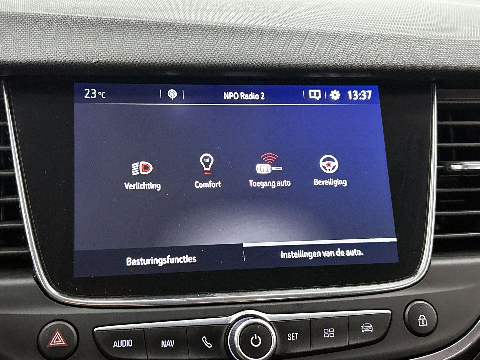 Opel-Crossland X-image-10