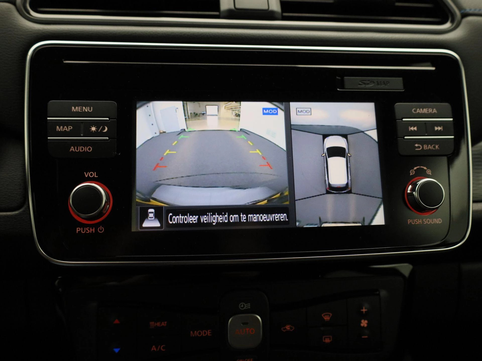 Nissan-Leaf-image-30