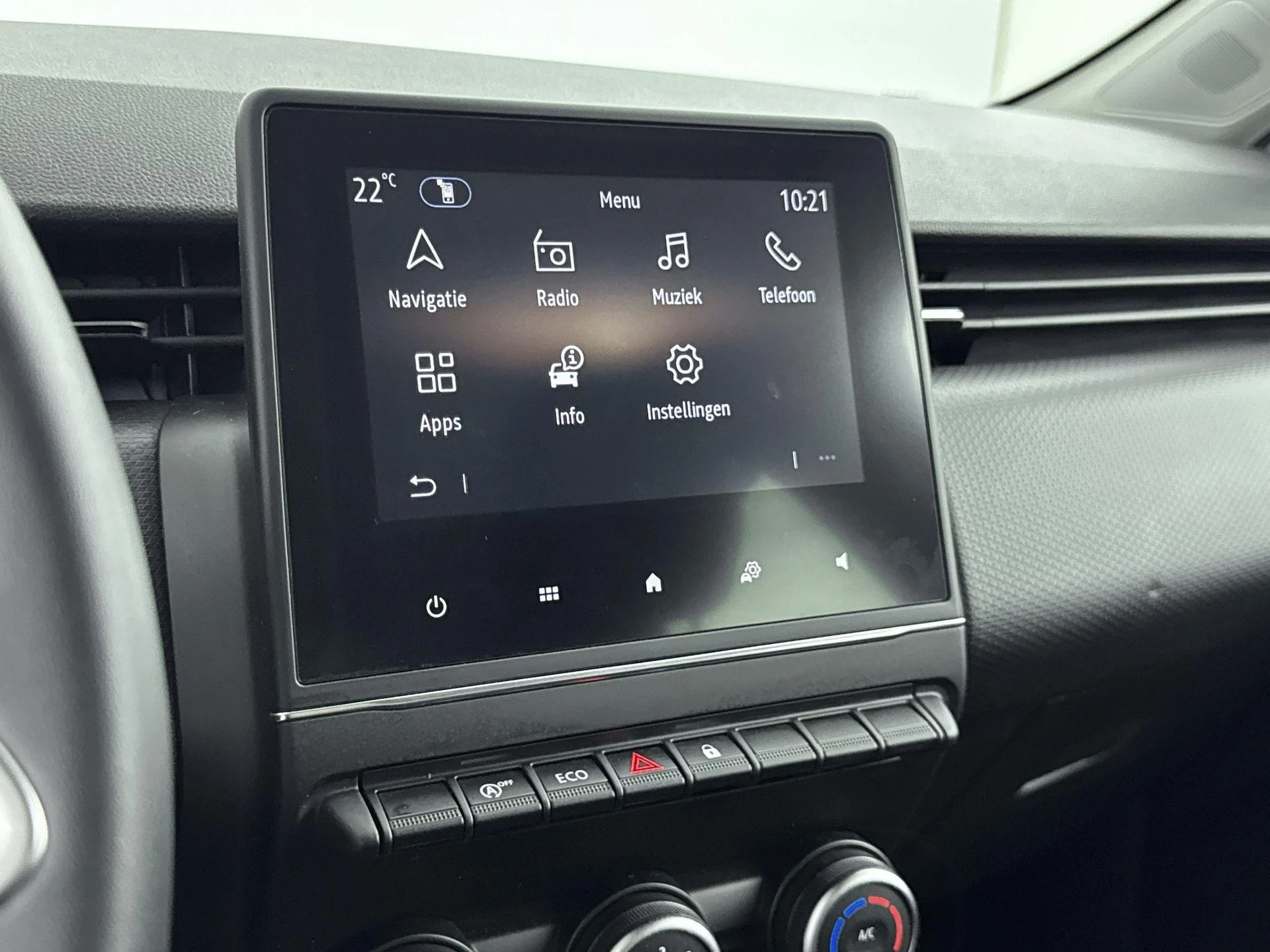Renault-Clio-image-11