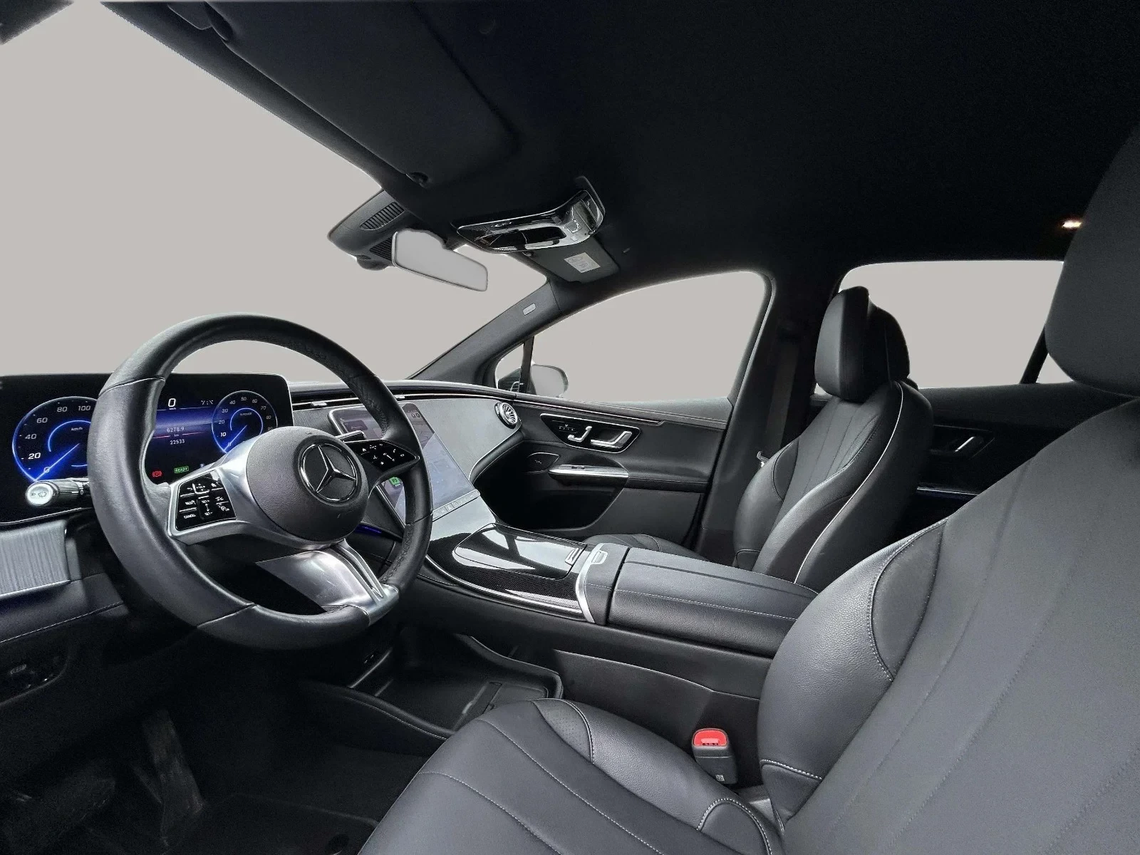 Mercedes-Benz-EQE-image-9