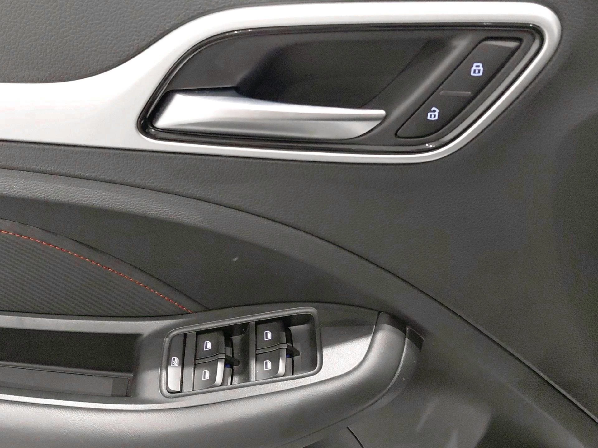 MG ZS 1.0 T-GDi AT LUXURY