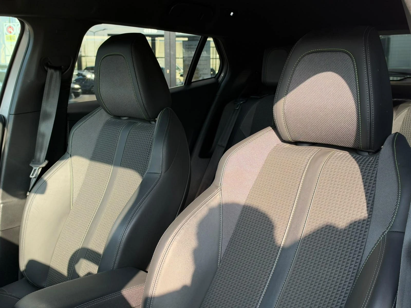 Peugeot-2008-image-3