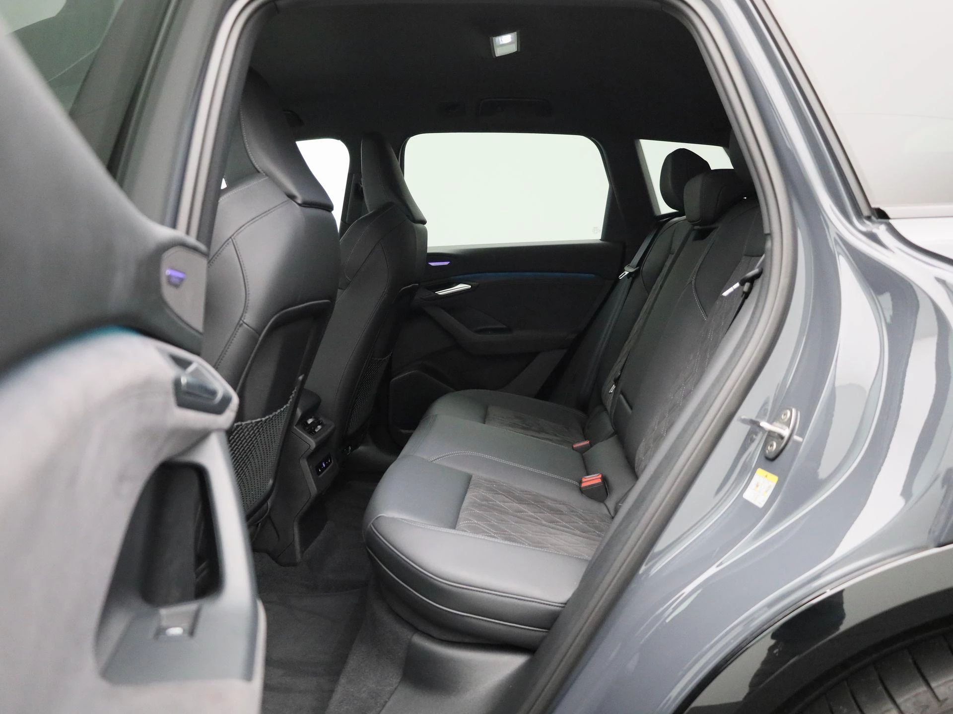 Audi-Q6 e-tron-image-11