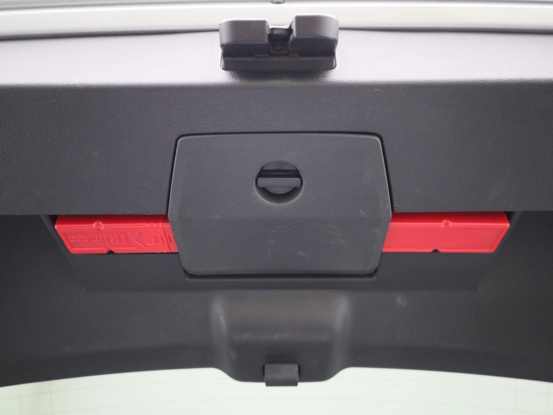 Volkswagen-Polo-image-11