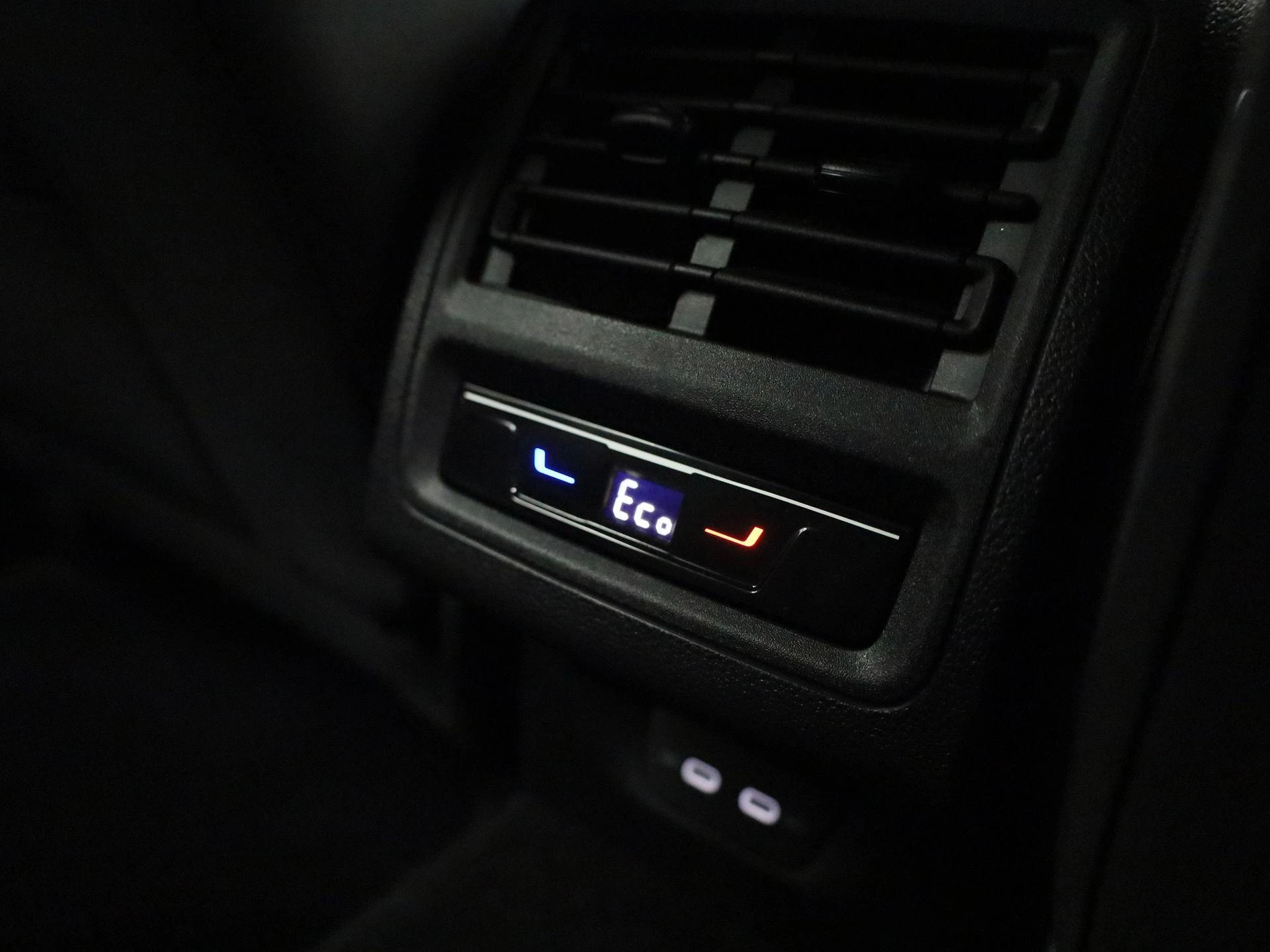 Volkswagen Golf VIII 1.4 eHybrid Life DSG