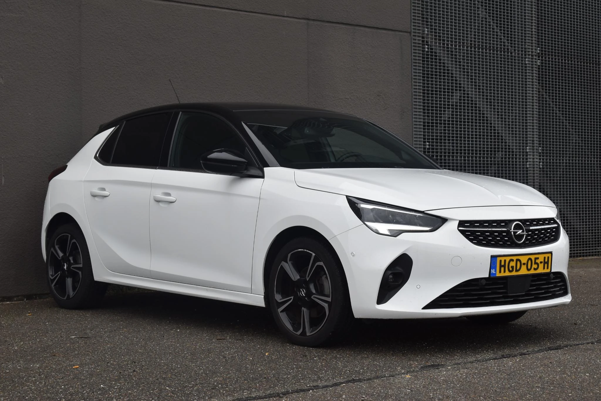 Opel-Corsa-image-2