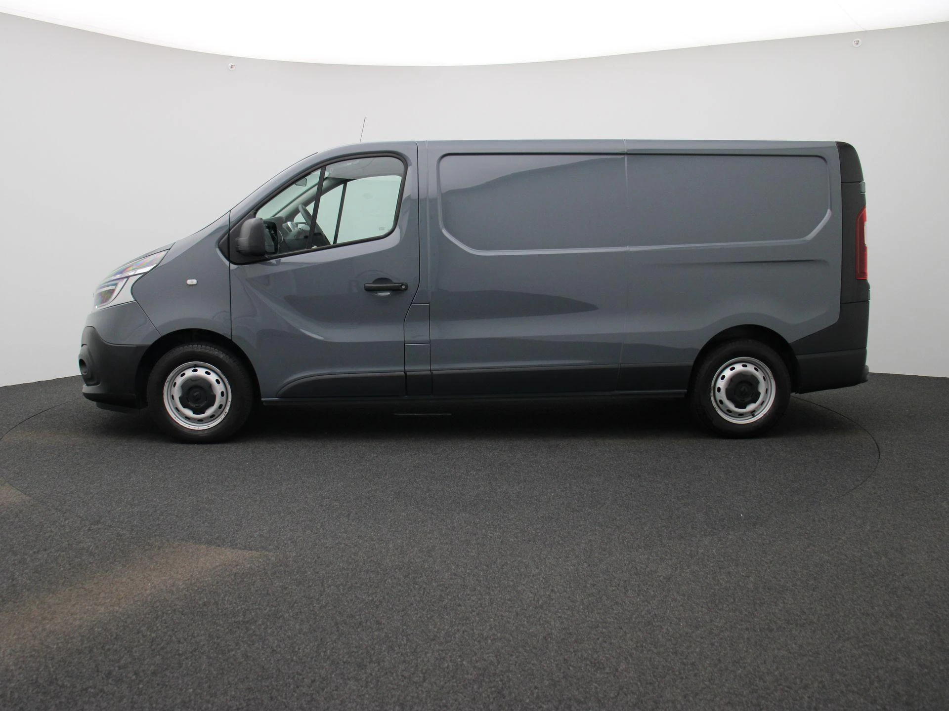 Renault-Trafic-image-3