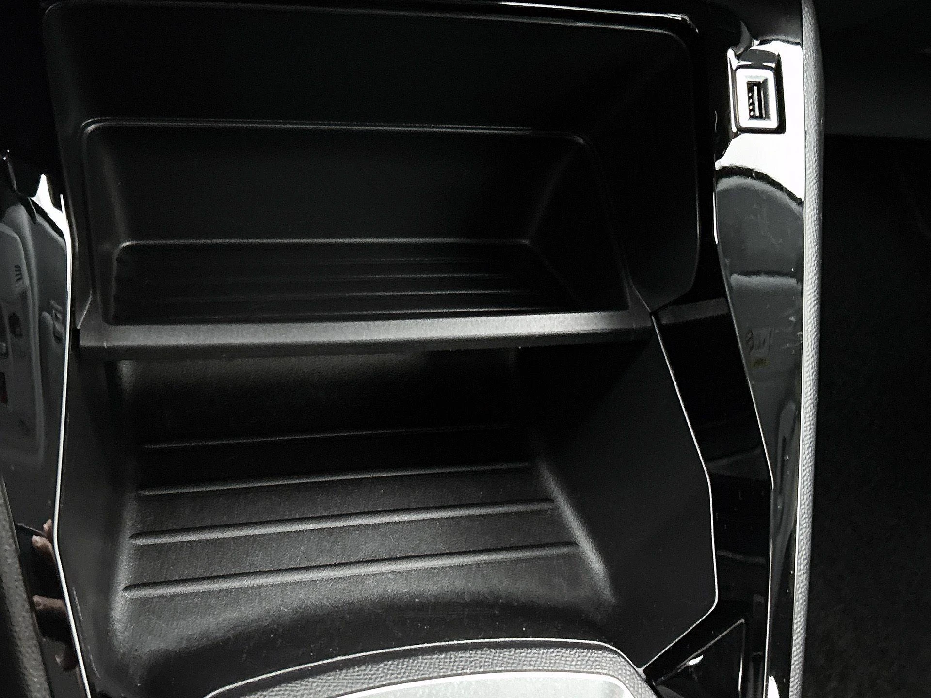 Peugeot-208-image-29