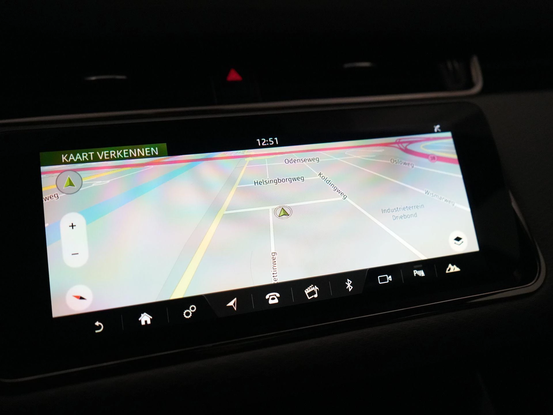 Land Rover-Range Rover Evoque-image-24